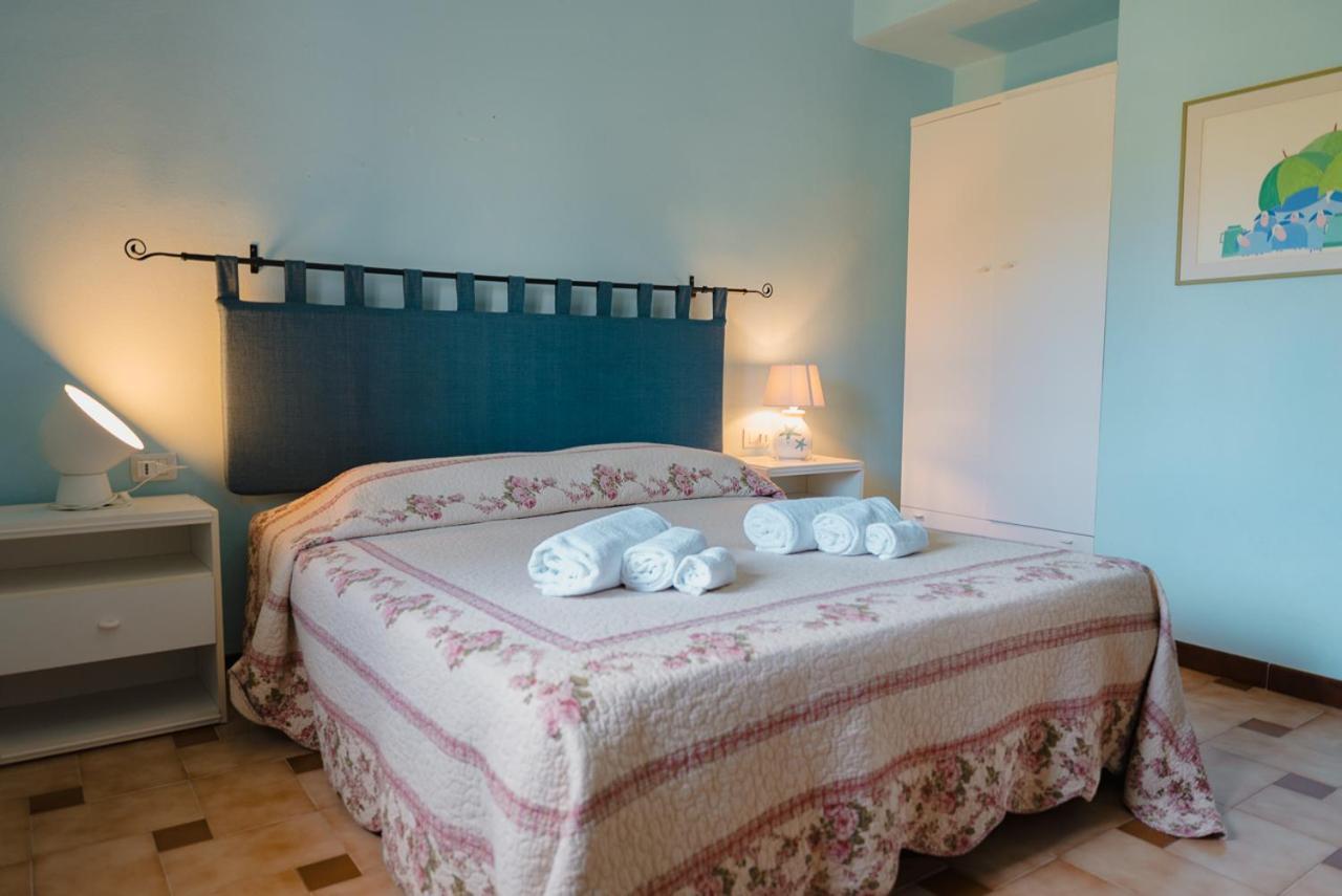 La Terrazza Blu Villa Marinella  Dış mekan fotoğraf